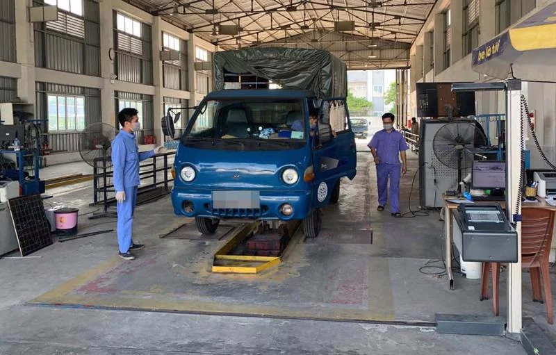 Kiểm định kỹ thuật xe chuyên dụng chở chất thải – Nghĩa vụ pháp lý và cam kết an toàn môi trường
